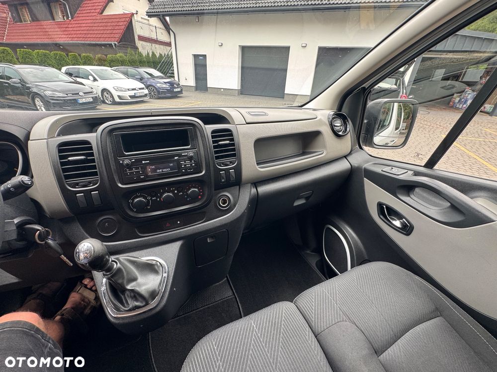 Renault Trafic - 19