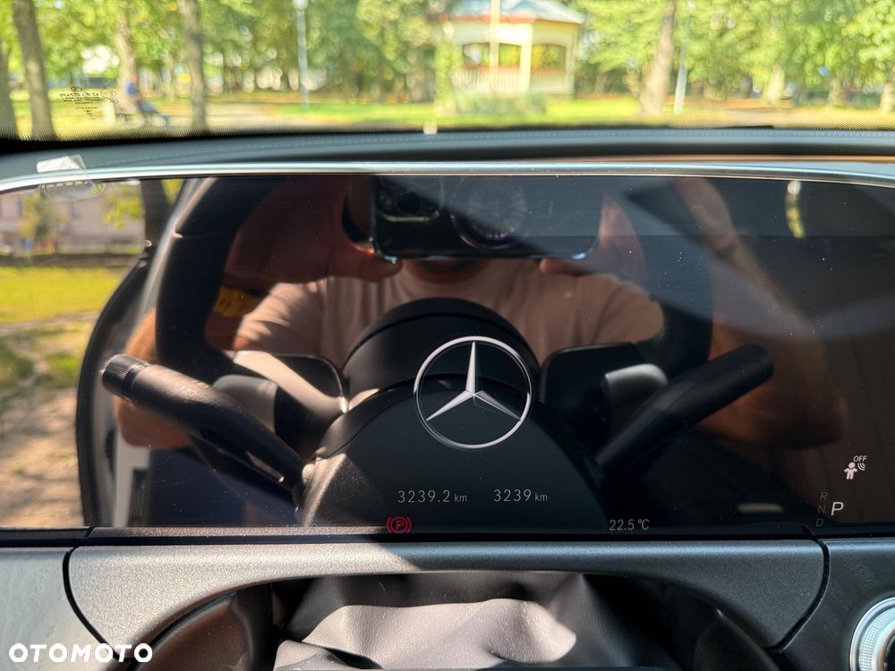 Mercedes-Benz Klasa E 220 d mHEV 4-Matic Avantgarde 9G-Tronic - 31