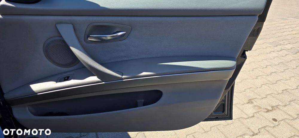 BMW Seria 3 - 15