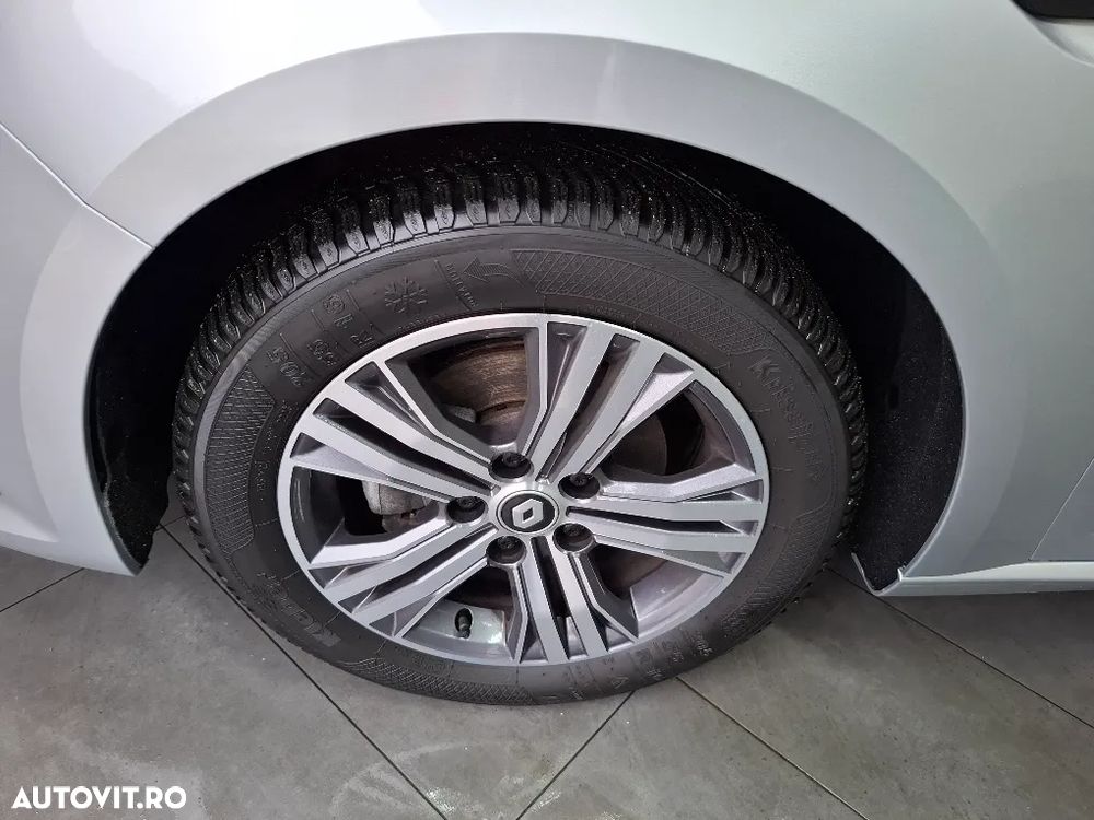 Renault Megane TCE 140 Equilibre - 4