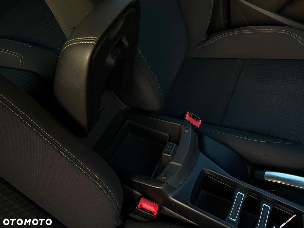 Ford C-MAX 1.0 EcoBoost Titanium ASS - 24