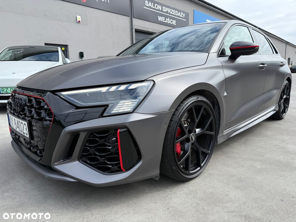 Audi RS3 Sportback - 2