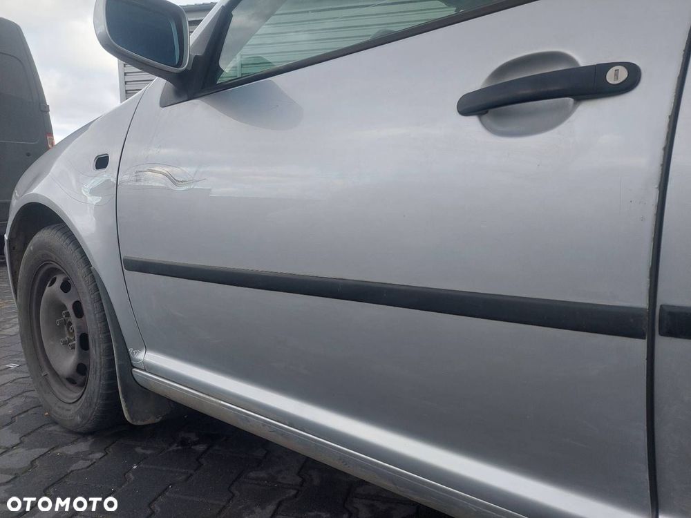 DRZWI KOMPLETNE LEWY PRZÓD VOLKSWAGEN BORA I LA7W - 4
