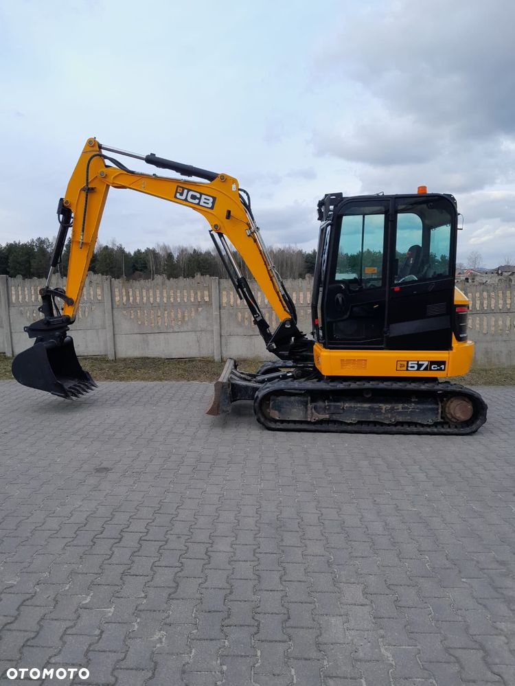 JCB 57C - 1
