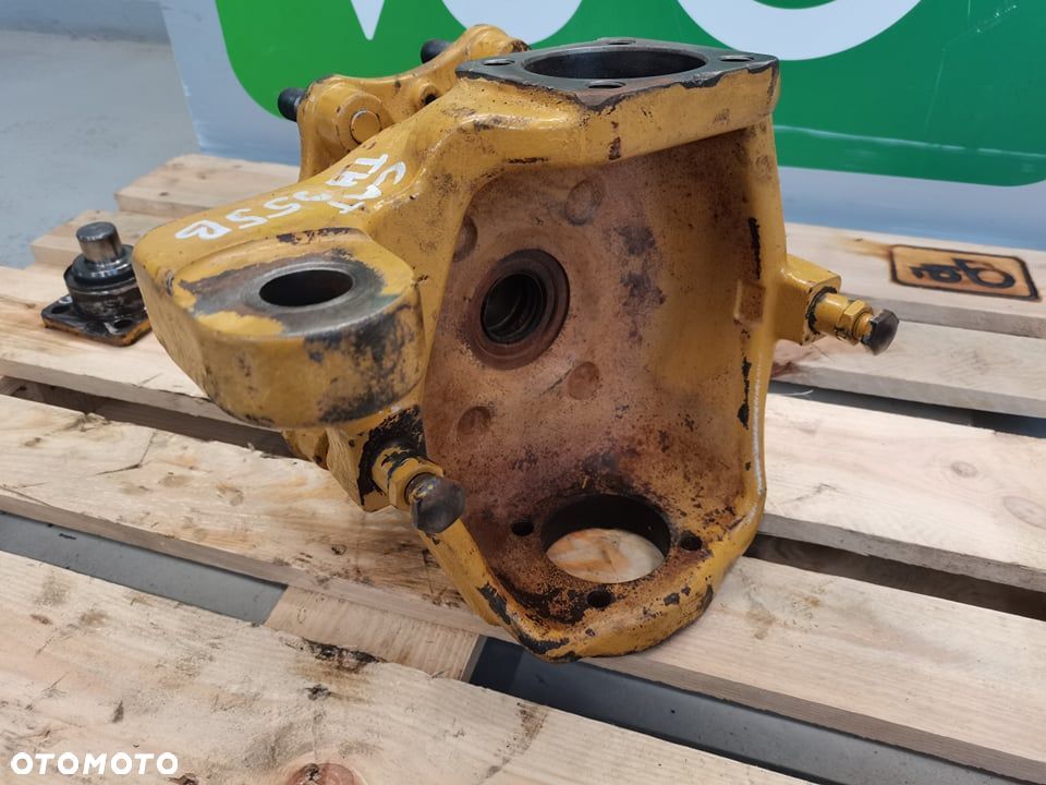 Zwrotnica CAT TH 355 {Carraro} - 2