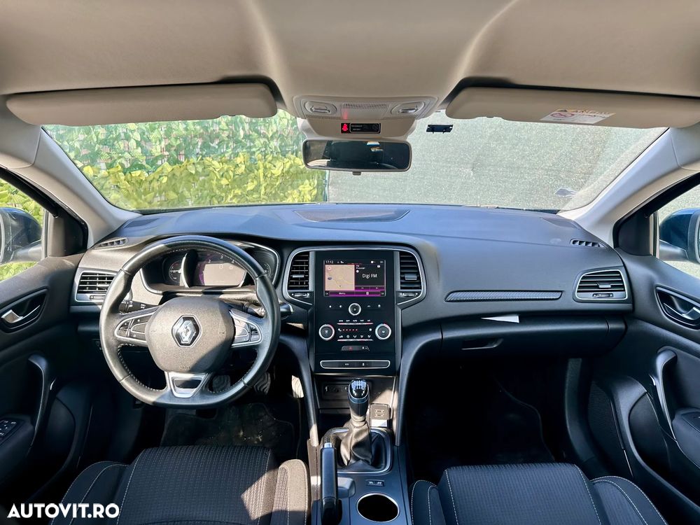 Renault Megane - 8