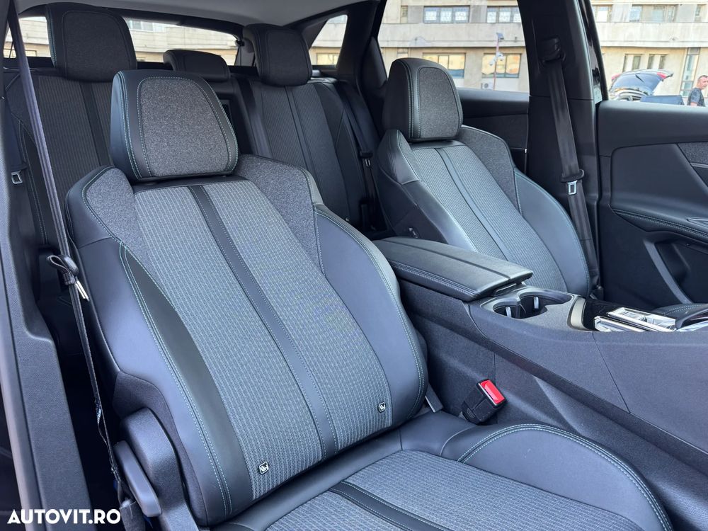Peugeot 3008 1.2 PureTech 130 EAT8 Allure Pack - 16