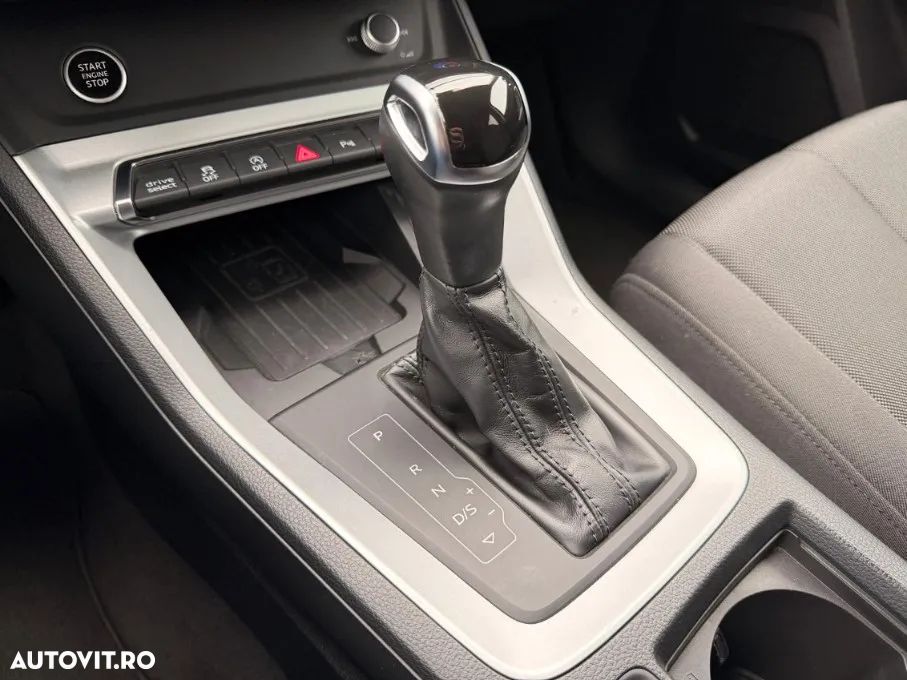 Audi Q3 2.0 40 TDI quattro S tronic S Line - 15