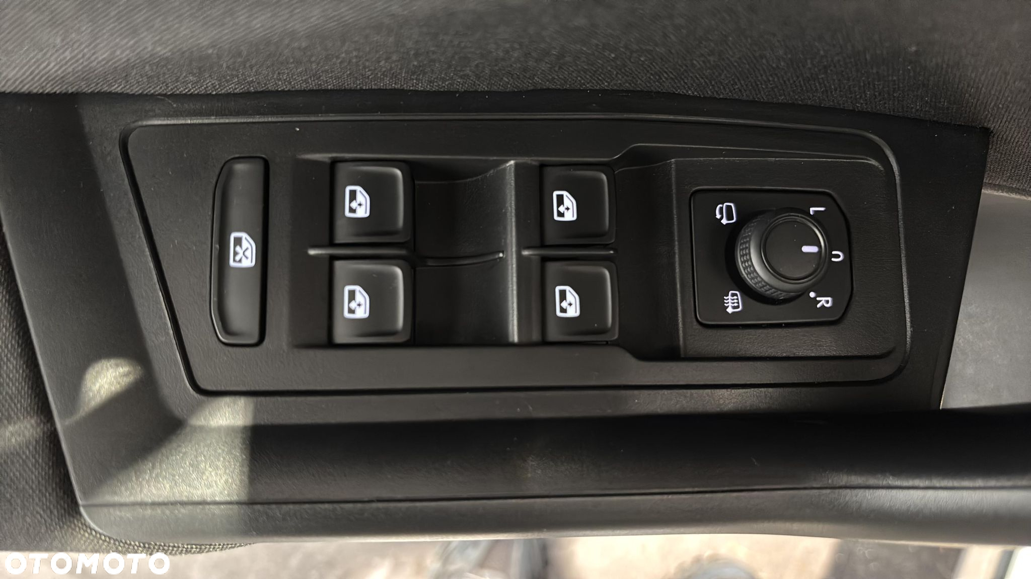 Volkswagen T-Roc 1.0 TSI Life - 25