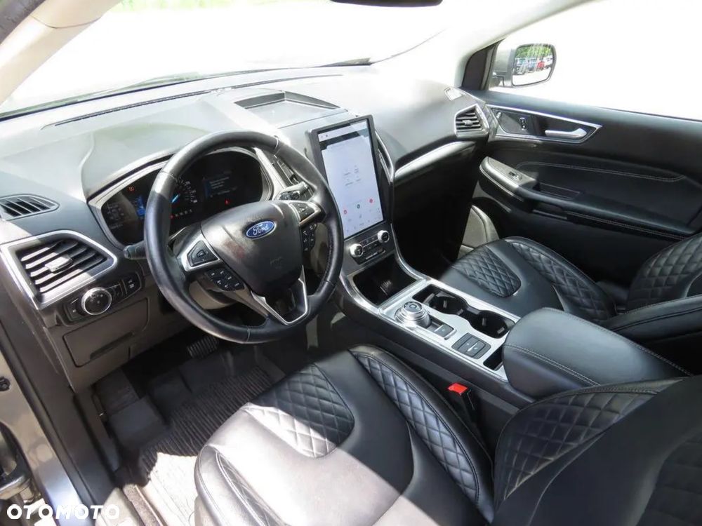 Ford Edge - 9