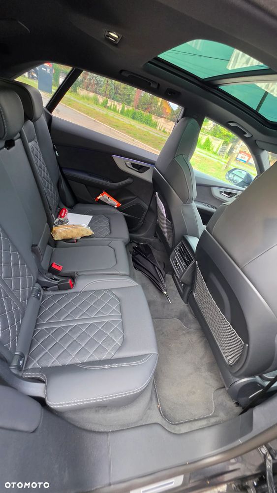 Audi Q8 TFSI e PHEV 360 kW Quattro Tiptronic - 8