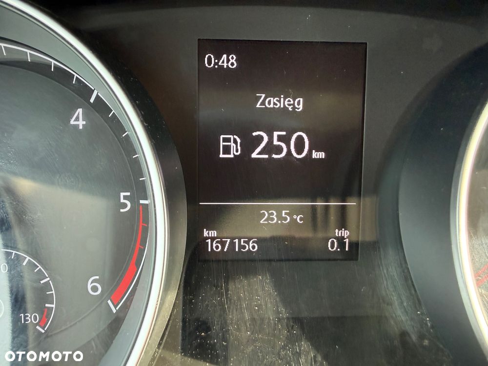 Volkswagen Golf - 10