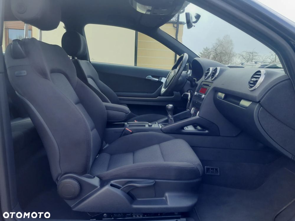Audi A3 3-drzwiowe 1.4 TFSI Attraction - 10