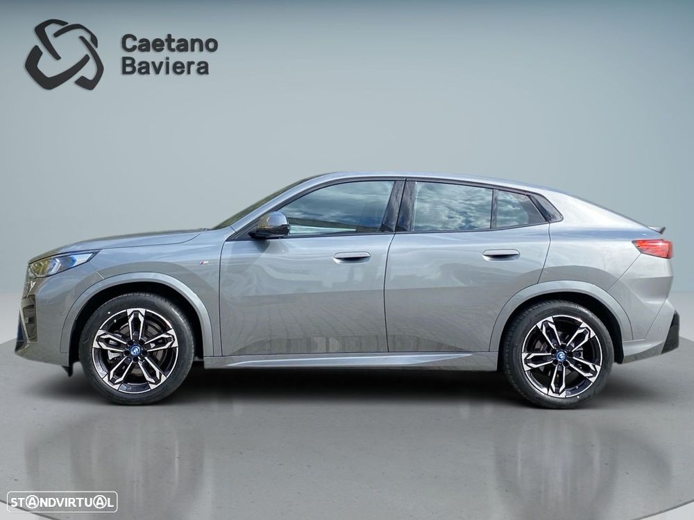 BMW iX2 xDrive30 Pack Desportivo M - 26