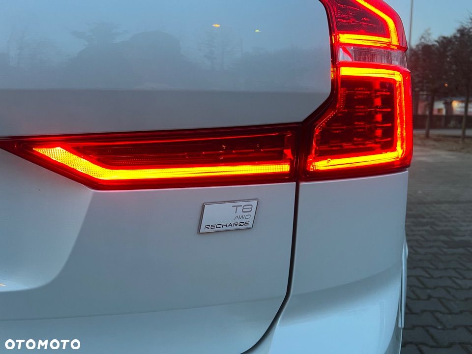 Volvo XC 60 T8 AWD Recharge Ultimate Dark - 8