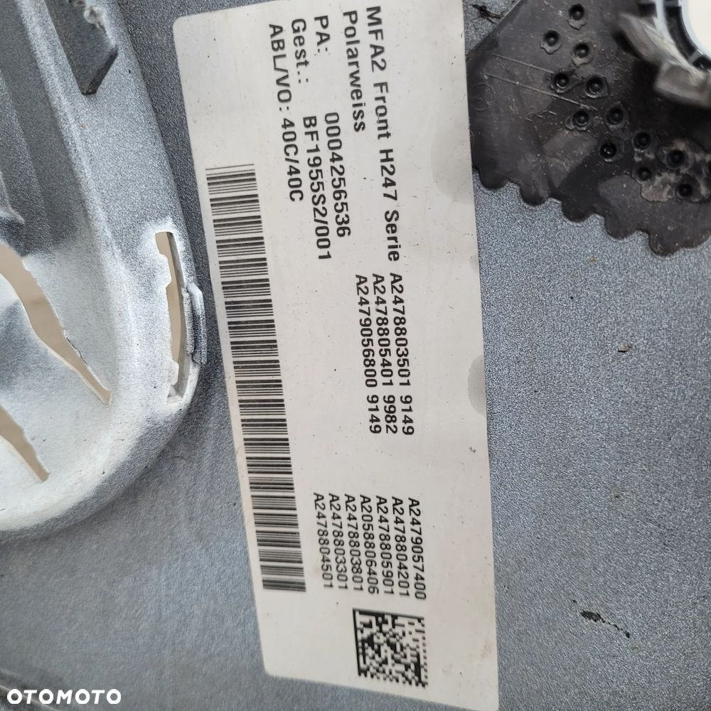 ZDERZAK PRZÓD MERCRDES GLA W 247 - 5