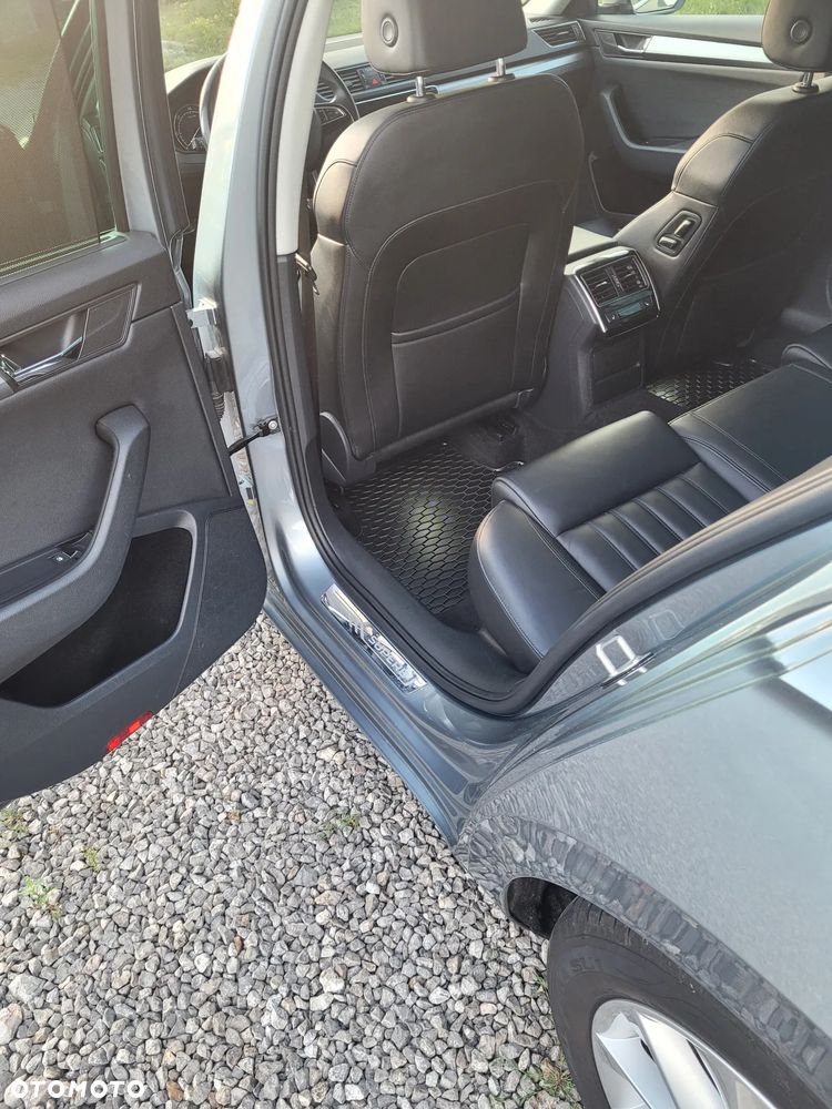 Skoda Superb 1.6 TDI GreenLine - 15