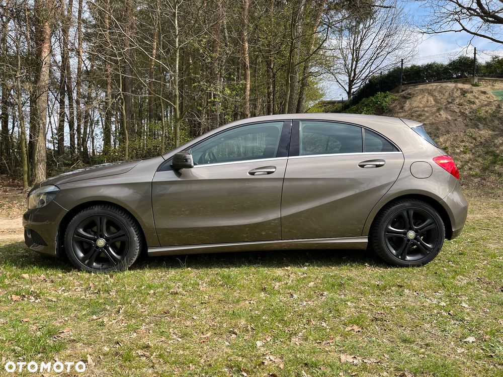Mercedes-Benz Klasa A 200 (BlueEFFICIENCY) AMG Sport - 2