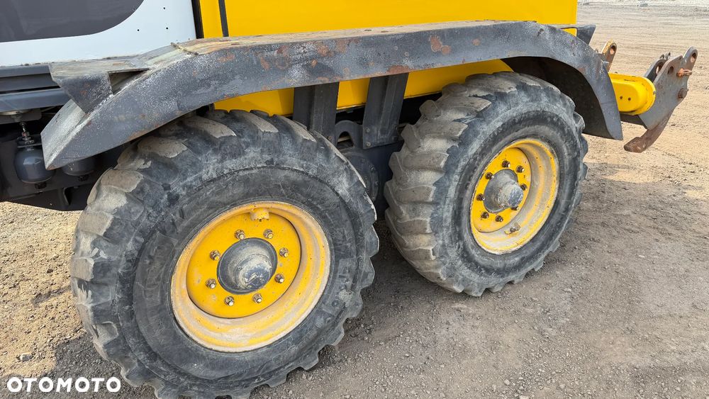 New Holland F106.6 - 10