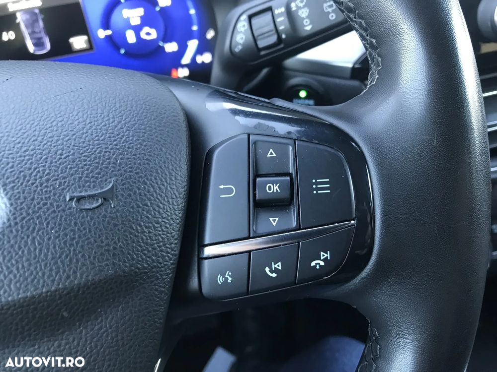 Ford Kuga 2.5 Duratec FHEV TITANIUM - 20