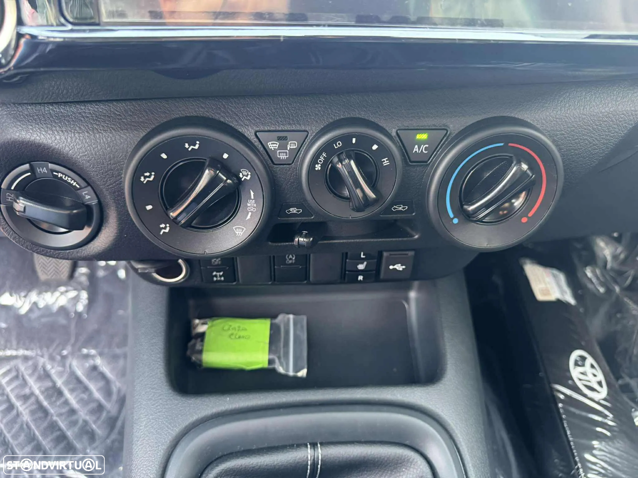 Toyota Hilux 4x4 Cabine Dupla Duty - 14