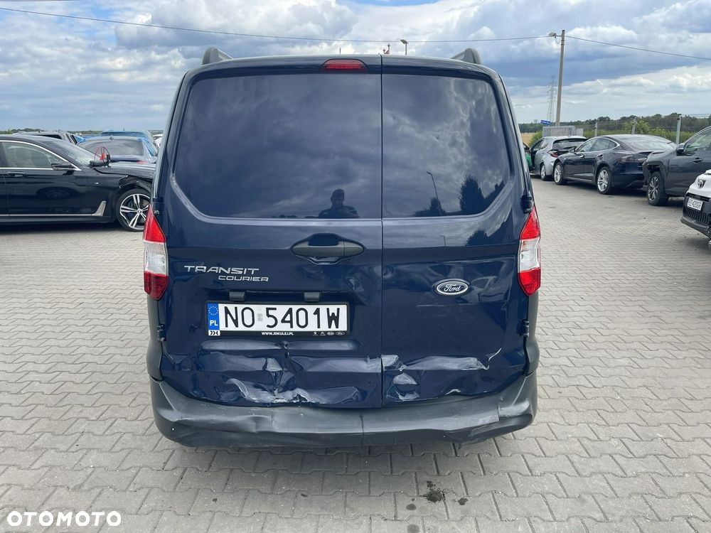 Ford Transit Courier - 5