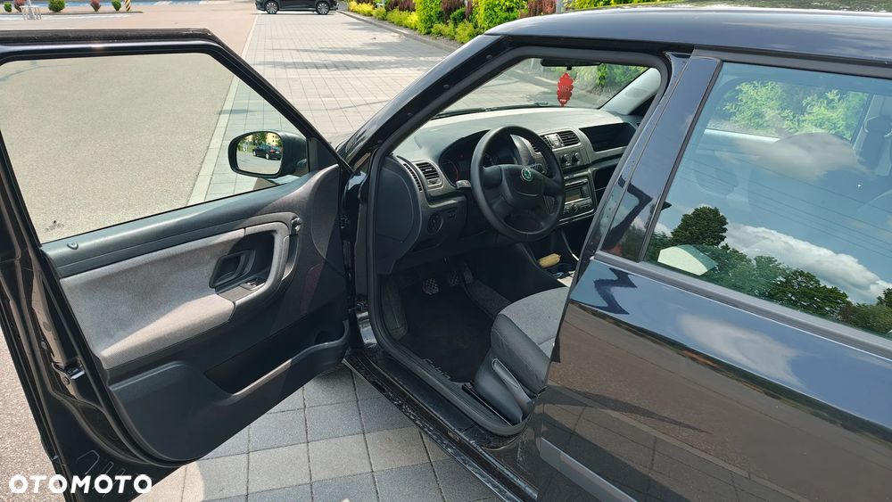 Skoda Fabia 1.2 HTP - 8