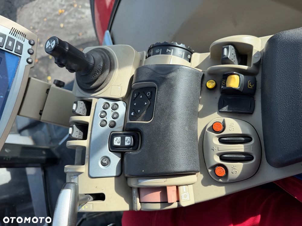 Massey Ferguson 8670 - 28