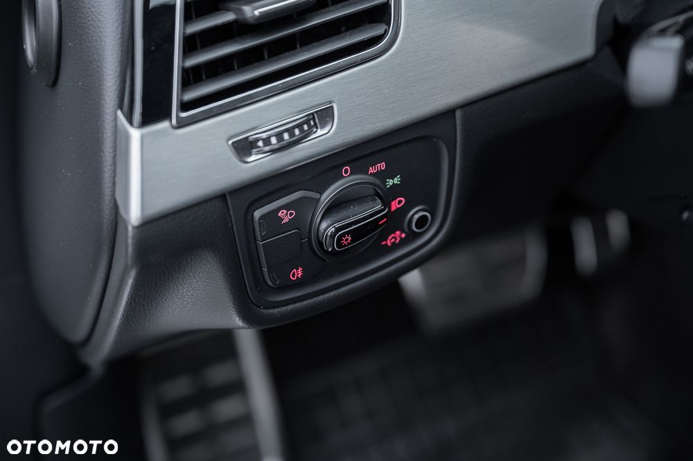Audi S8 - 13