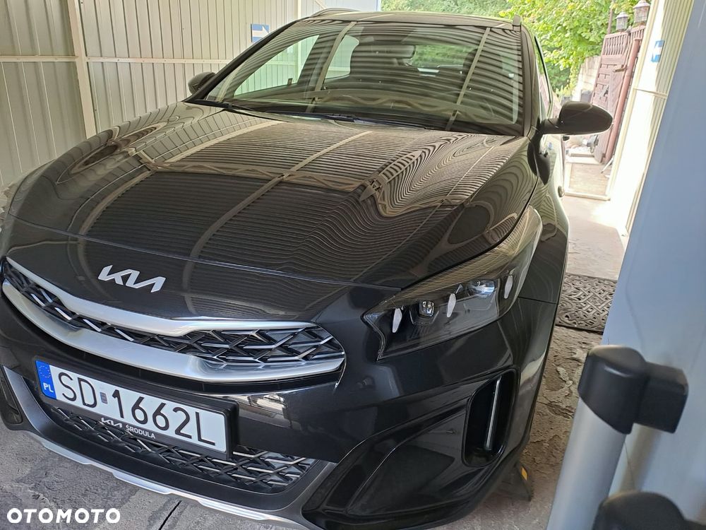 Kia XCeed 1.5 T-GDI M - 4