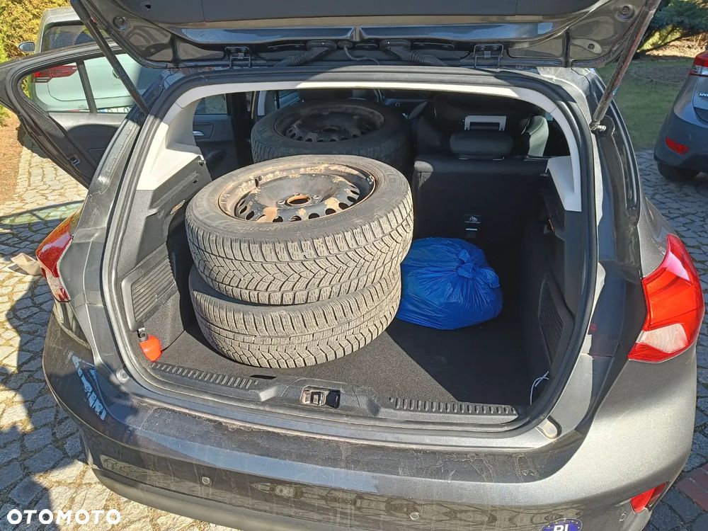 Ford Focus 1.5 EcoBlue Active - 13