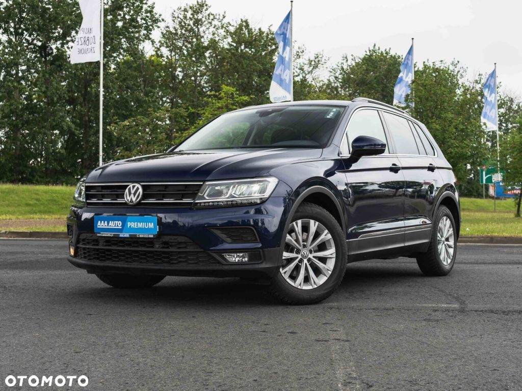 Volkswagen Tiguan - 1
