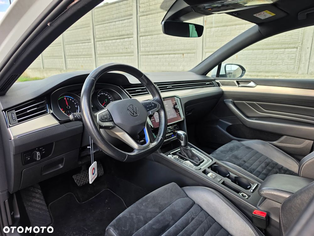 Volkswagen Passat Variant 1.4 TSI Plug-In Hybrid GTE DSG - 8