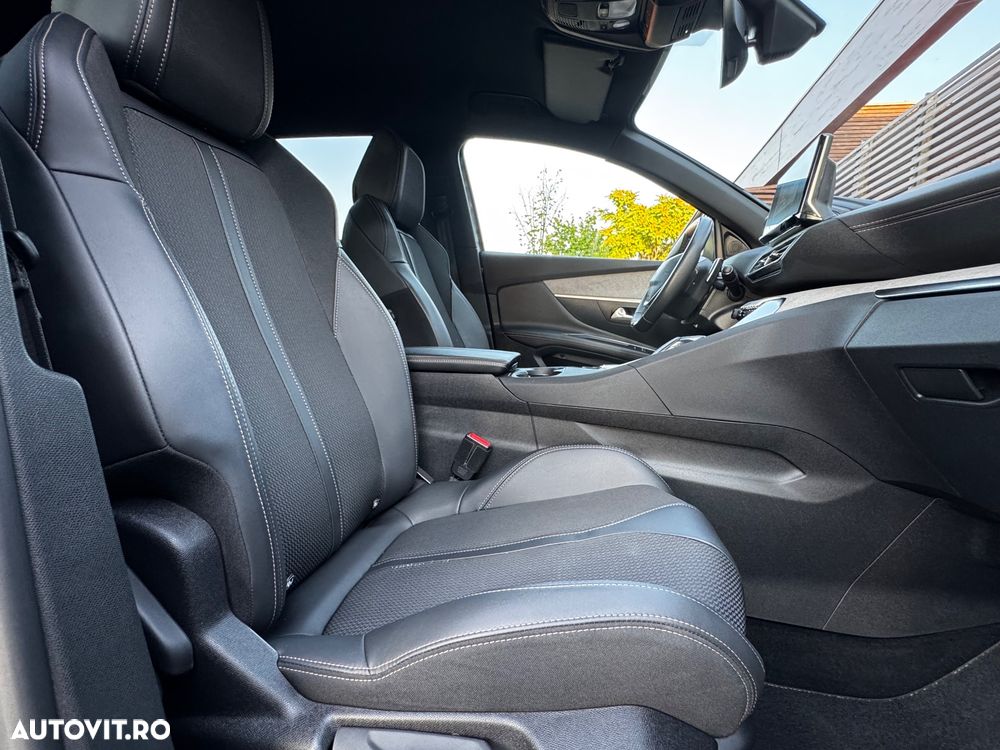 Peugeot 3008 PHEV 300 EAT8 4X4 GT - 22