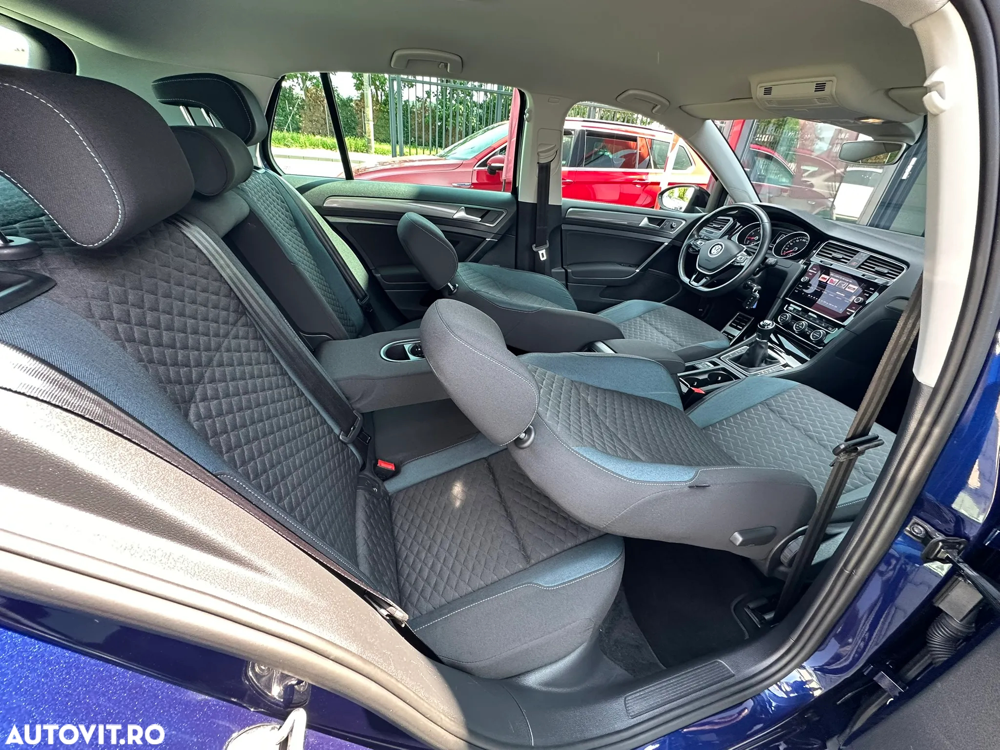 Volkswagen Golf 1.0 TSI OPF IQ.DRIVE - 7
