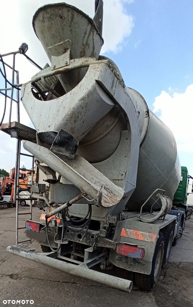 MAN TGA 32.410 8x4 STETTER 9m3 - 4