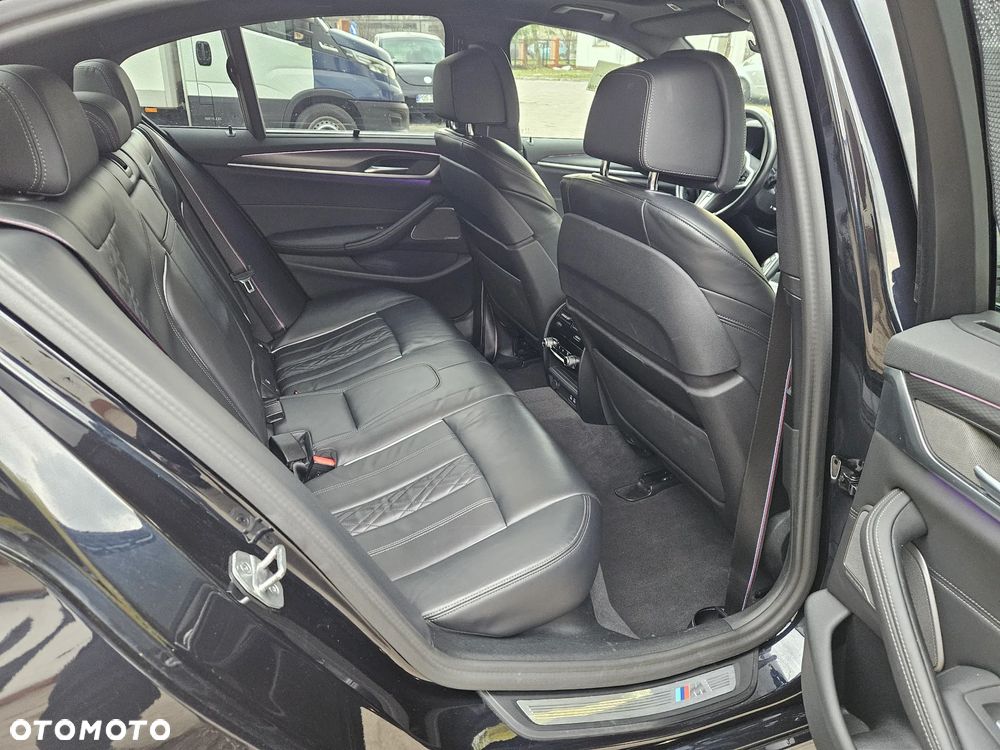BMW Seria 5 545e xDrive M Sport sport - 13