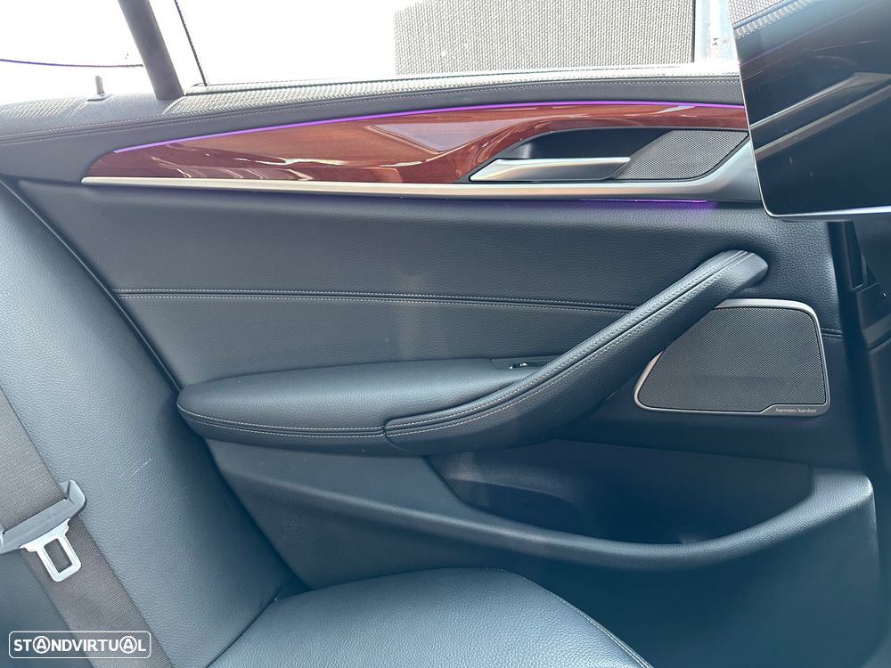 BMW 530 e Aut. Luxury Line - 28
