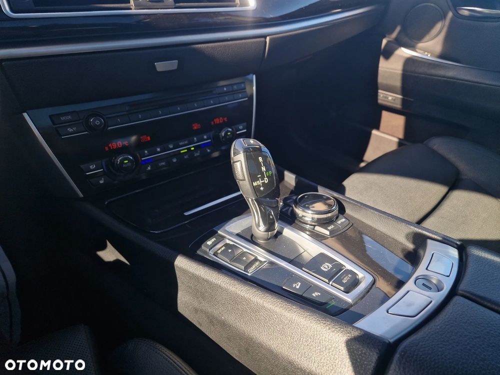 BMW Seria 5 - 26