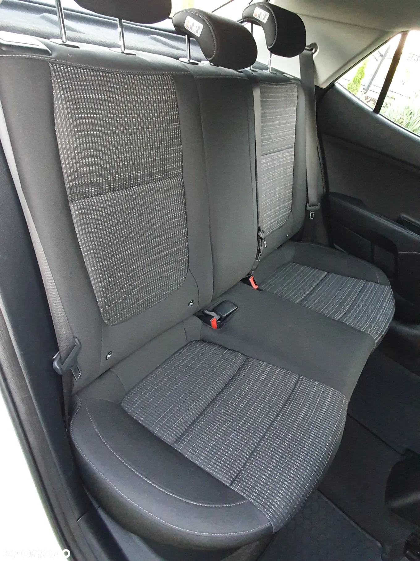 Kia Stonic 1.0 T-GDI L - 23