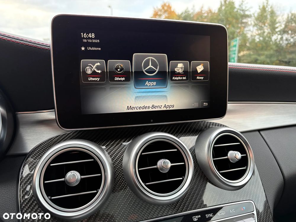 Mercedes-Benz Klasa C AMG 43 4Matic 9G-TRONIC Night Edition - 33