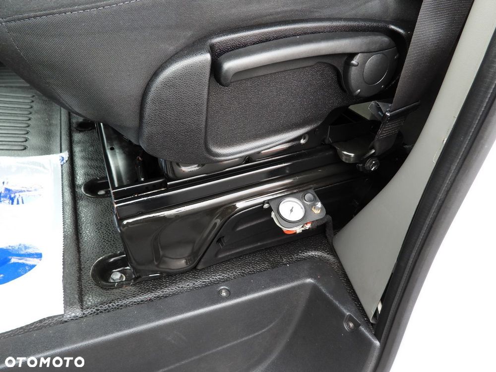 Renault MASTER PLANDEKA WINDA 10 PALET WEBASTO TEMPOMAT LEDY PNEUMATYKA KLIMATYZACJA  165KM - 30