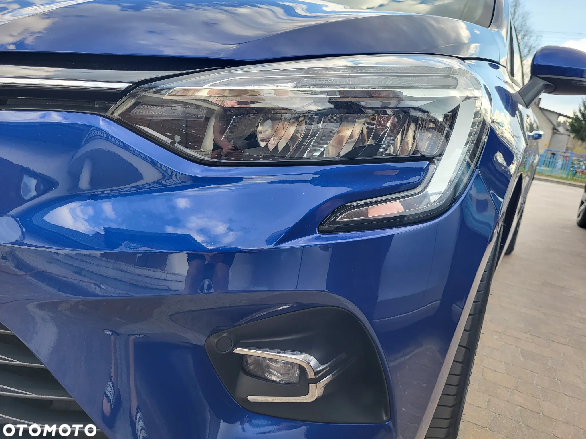 Renault Clio BLUE dCi 100 INTENS - 24