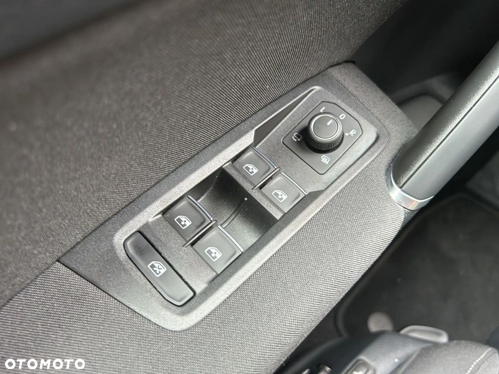 Volkswagen Touran 1.5 TSI EVO Highline DSG - 22