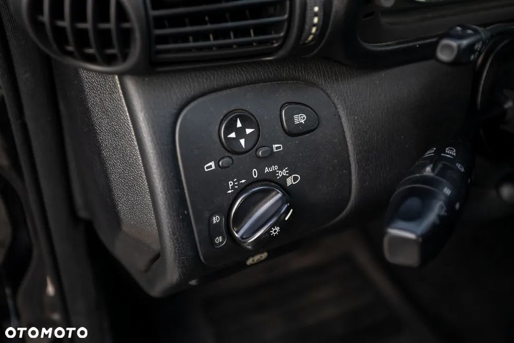 Mercedes-Benz Klasa C 280 T Avantgarde - 25