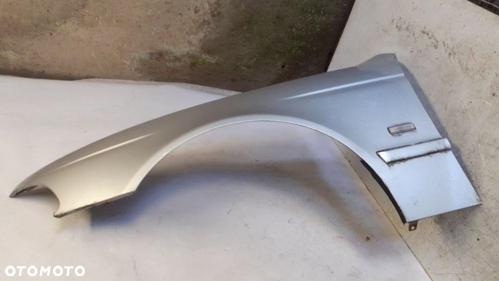* BŁOTNIK PRZÓD PRZEDNI LEWY DO BMW E39 TITANSILBER SREBRNY - 2