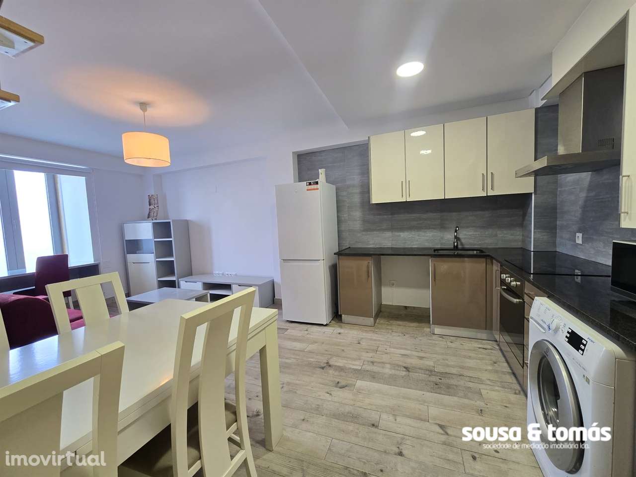 Apartamento T1 DUPLEX Arrendamento em Leiria, Pousos, Barreira e Corte - Grande imagem: 2/9