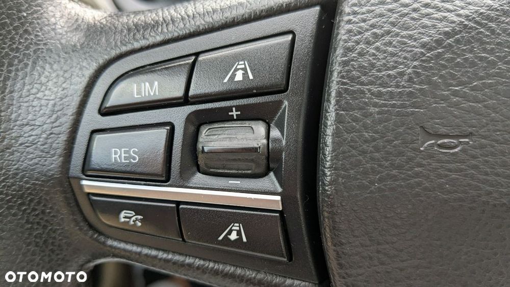 BMW Seria 7 - 28