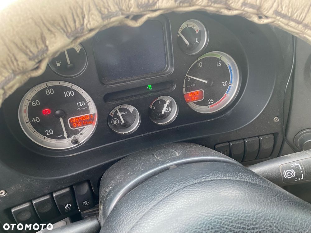 DAF XF 105 / Manual / 2010 - 14