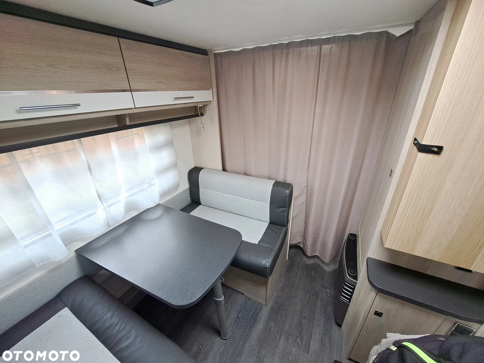 Adria - 24
